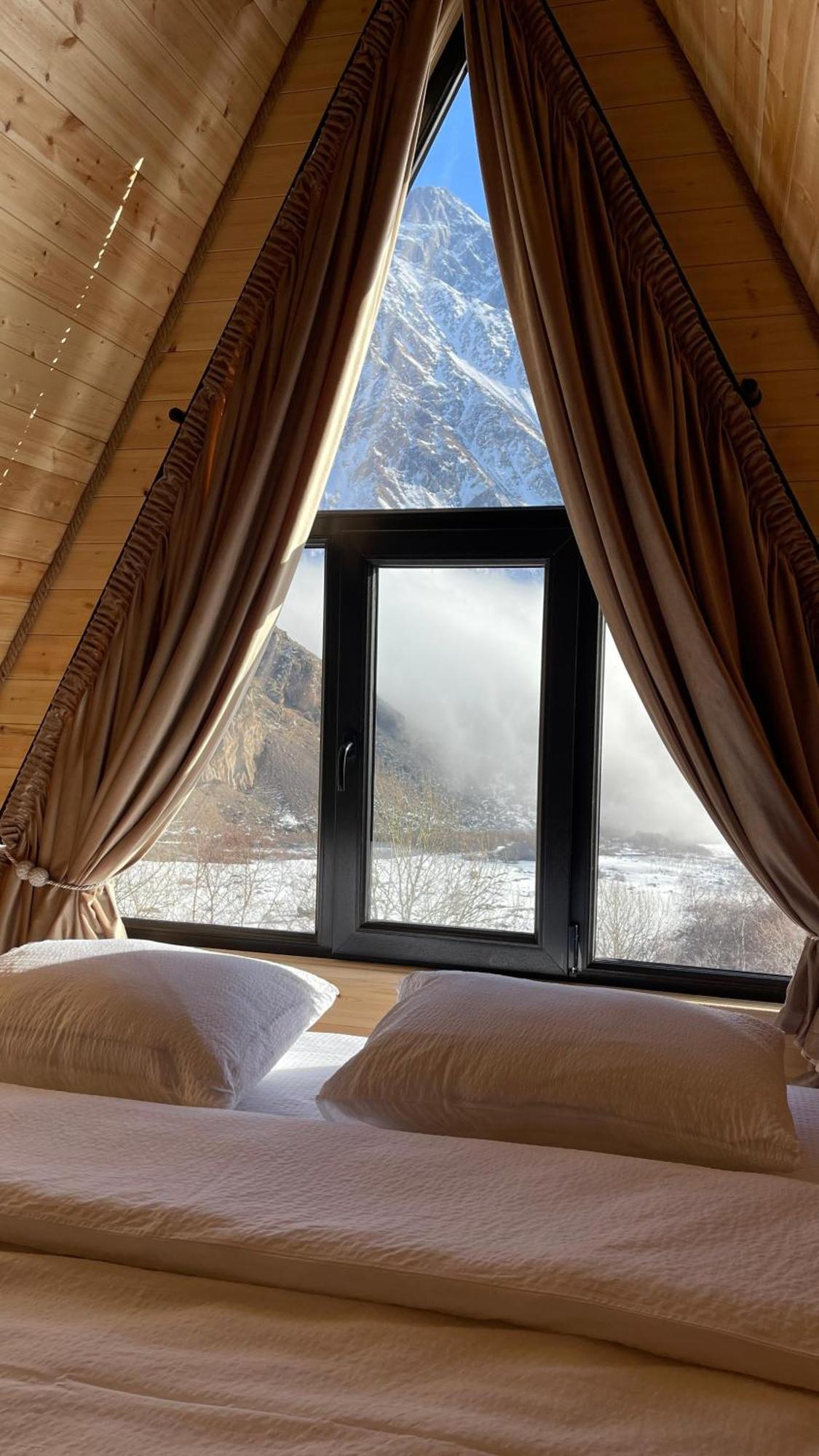 View Villa Kazbegi Luaran gambar